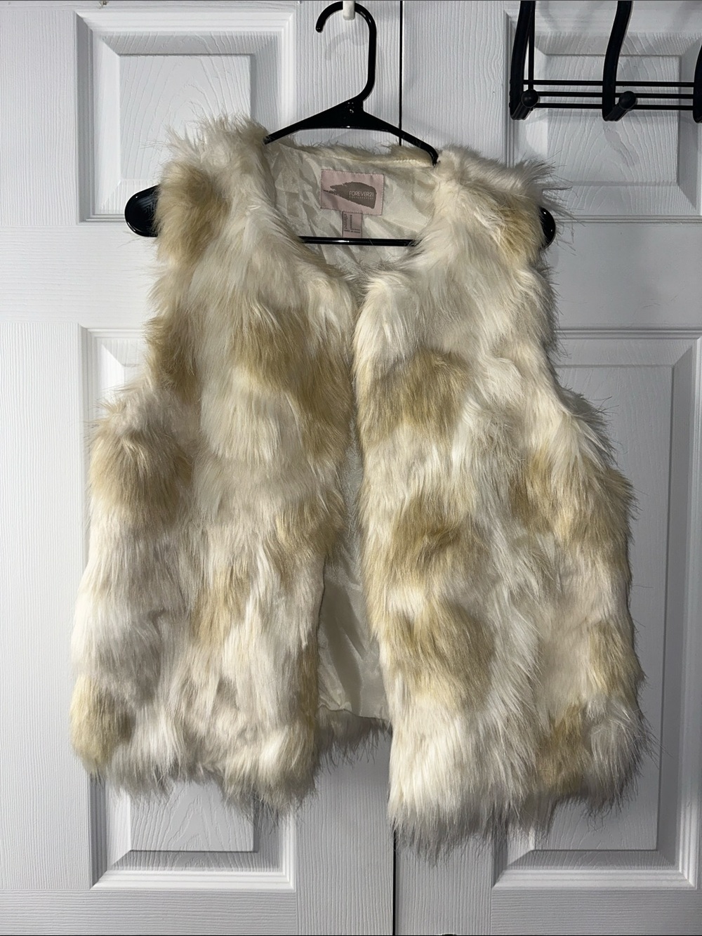 Forever 21 Cream and Tan Faux Fur Vest